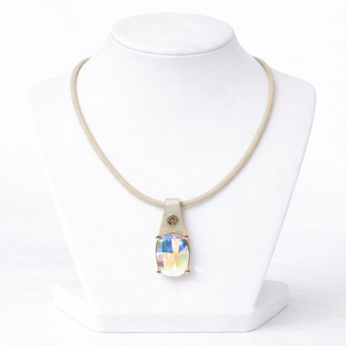 Queen irizáló kristály nyaklánc