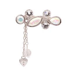 BROOCHES